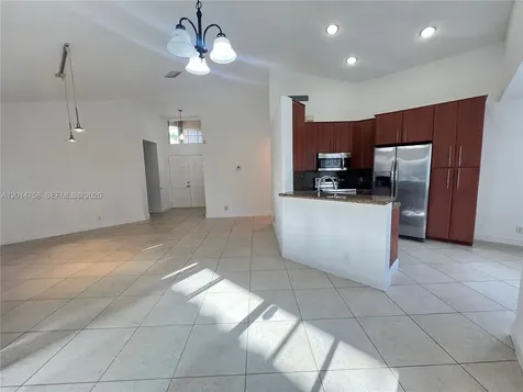 465 Somerset Way Weston FL 33326