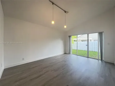465 Somerset Way Weston FL 33326