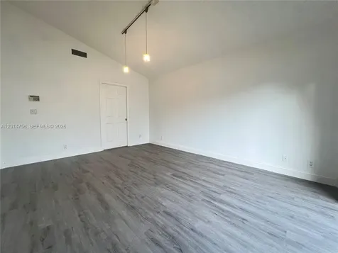 465 Somerset Way Weston FL 33326