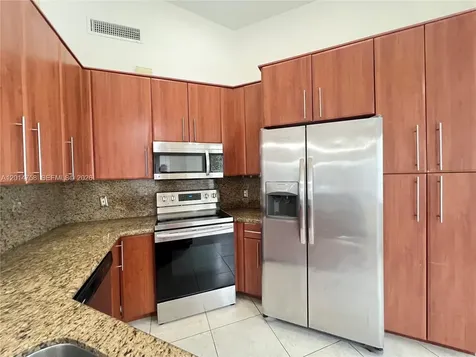 465 Somerset Way Weston FL 33326
