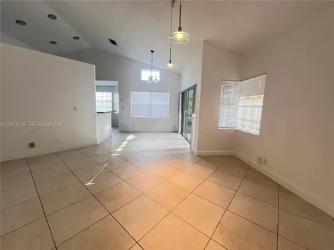 465 Somerset Way Weston FL 33326