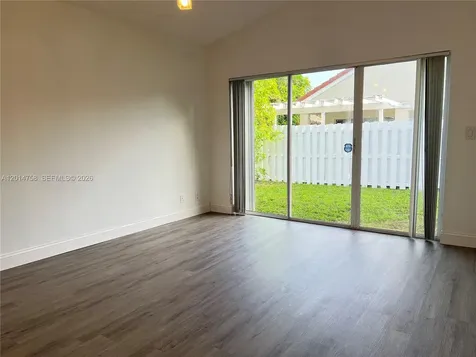 465 Somerset Way Weston FL 33326