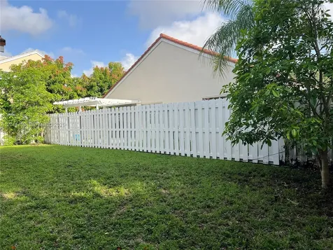 465 Somerset Way Weston FL 33326