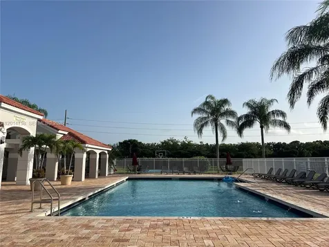 465 Somerset Way Weston FL 33326