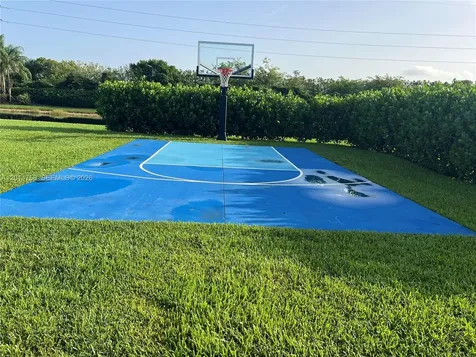 465 Somerset Way Weston FL 33326