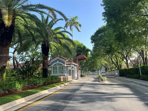 465 Somerset Way Weston FL 33326