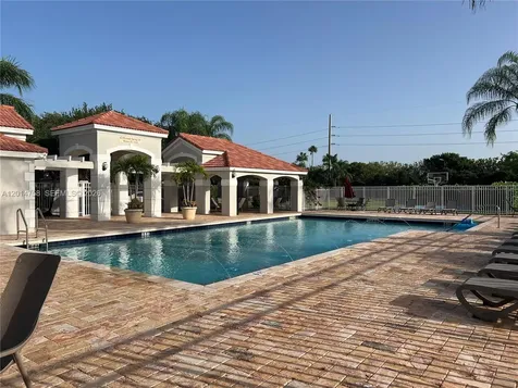 465 Somerset Way Weston FL 33326