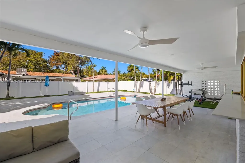 3460 N 46th Avenue Hollywood FL 33021