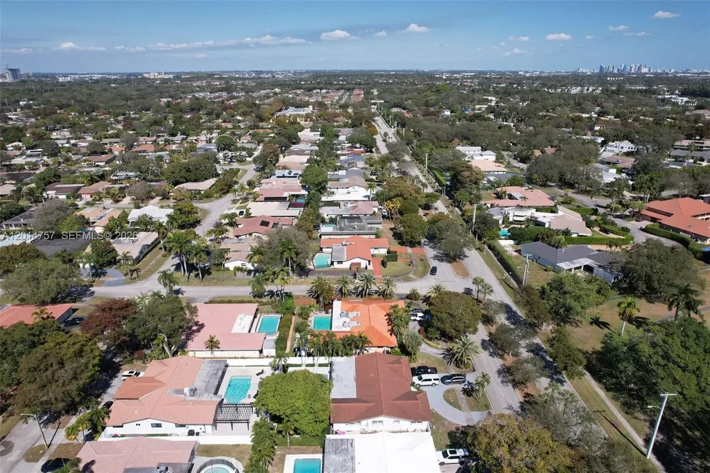 3460 N 46th Avenue Hollywood FL 33021