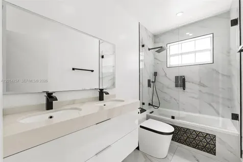 3460 N 46th Avenue Hollywood FL 33021