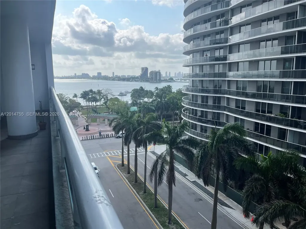 1800 N Bayshore Drive Miami FL 33132