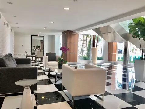1800 N Bayshore Drive Miami FL 33132