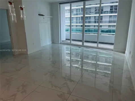 1800 N Bayshore Drive Miami FL 33132