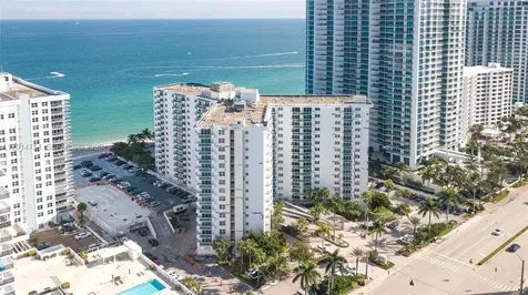 3001 S Ocean Drive Hollywood FL 33019