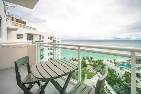 3001 S Ocean Drive Hollywood FL 33019
