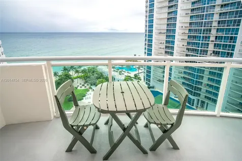 3001 S Ocean Drive Hollywood FL 33019