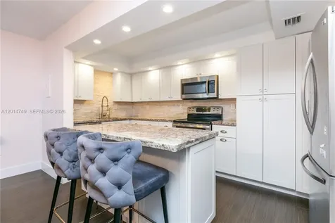 20291 NE 30th Avenue Aventura FL 33180