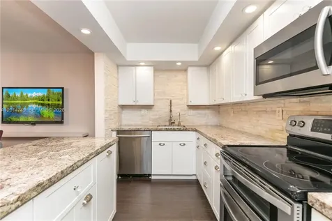 20291 NE 30th Avenue Aventura FL 33180