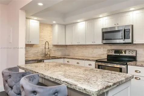 20291 NE 30th Avenue Aventura FL 33180