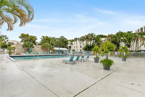 20291 NE 30th Avenue Aventura FL 33180