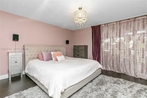 20291 NE 30th Avenue Aventura FL 33180