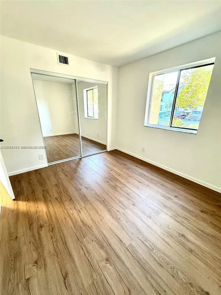 715 Gardens Drive Pompano Beach FL 33069