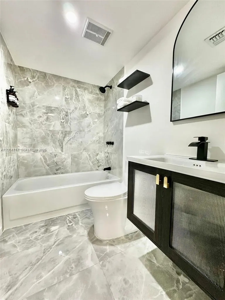 715 Gardens Drive Pompano Beach FL 33069