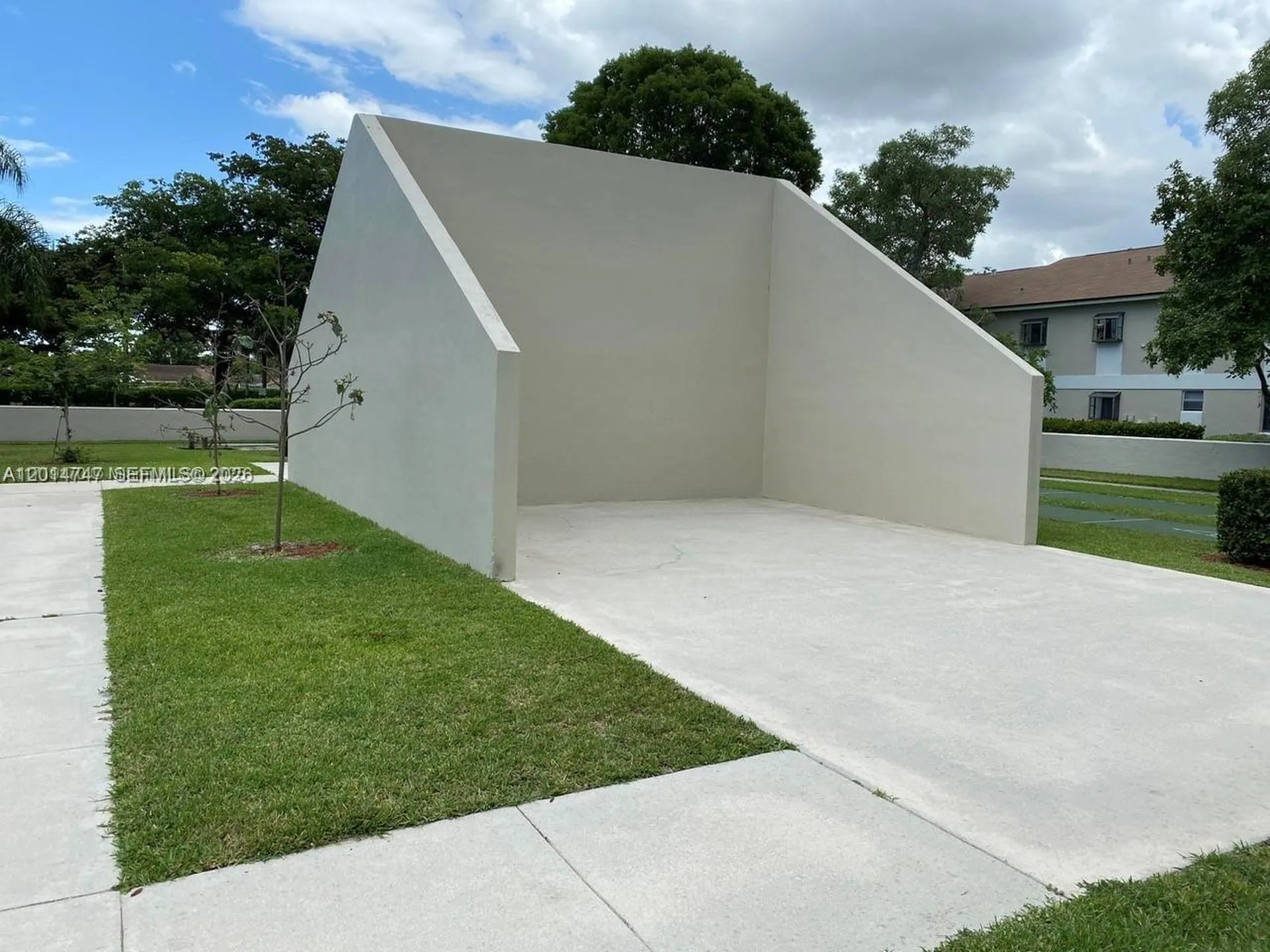 715 Gardens Drive Pompano Beach FL 33069