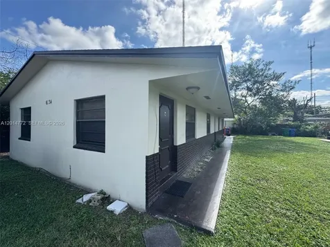 6134 SW 40th Court Miramar FL 33023