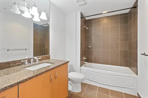 300 S Biscayne Boulevard Miami FL 33131