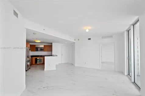 300 S Biscayne Boulevard Miami FL 33131