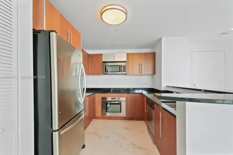 300 S Biscayne Boulevard Miami FL 33131