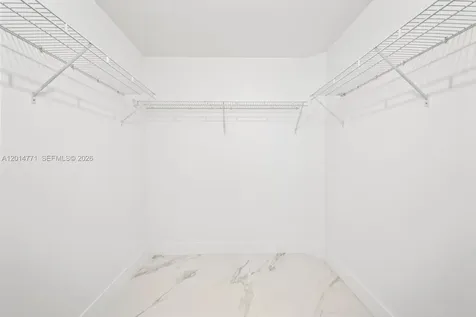 300 S Biscayne Boulevard Miami FL 33131
