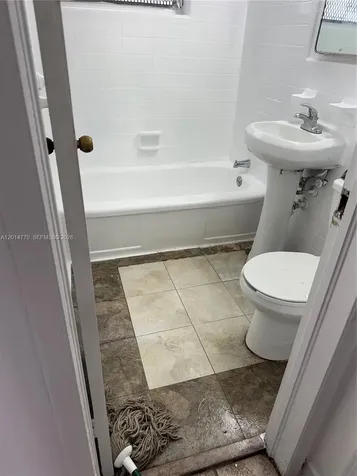 7300 Harding Avenue Miami Beach FL 33141