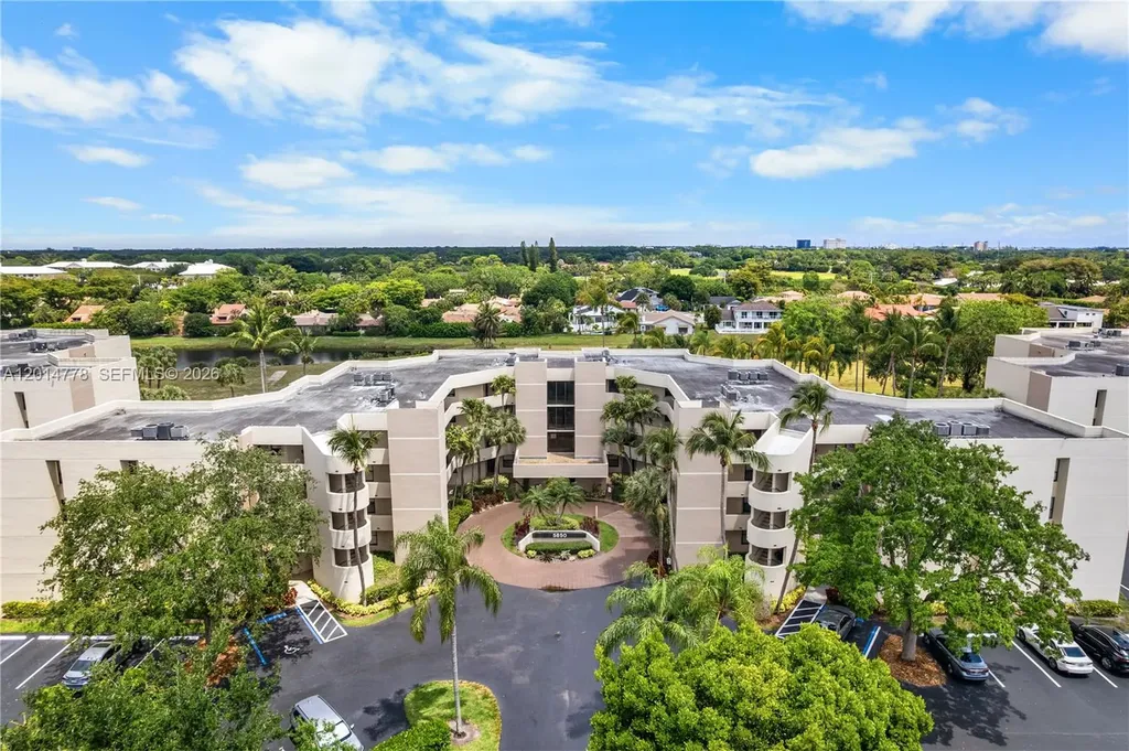 5850 Camino Del Sol Boca Raton FL 33433