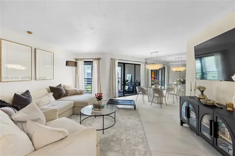 5850 Camino Del Sol Boca Raton FL 33433