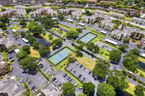 5850 Camino Del Sol Boca Raton FL 33433