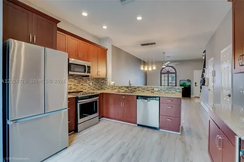 2461 NE 14th Street Pompano Beach FL 33062