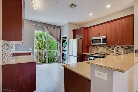 2461 NE 14th Street Pompano Beach FL 33062