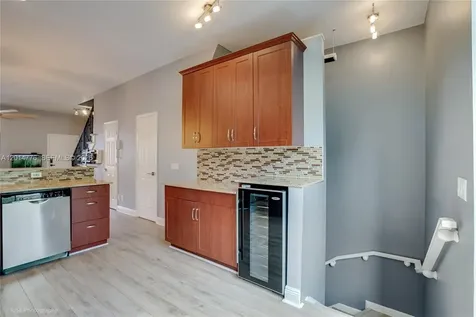 2461 NE 14th Street Pompano Beach FL 33062