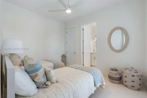 142 Guilford Court Tavernier FL 33070