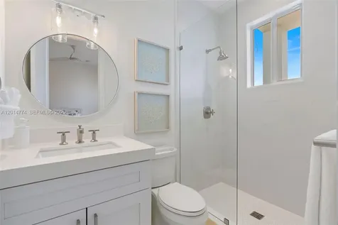 142 Guilford Court Tavernier FL 33070