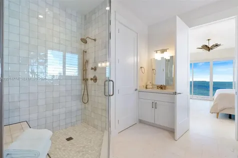 142 Guilford Court Tavernier FL 33070