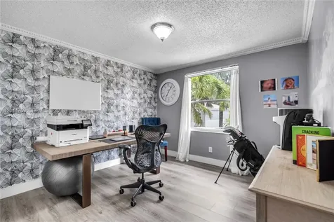 2383 SW 181st Terrace Miramar FL 33029
