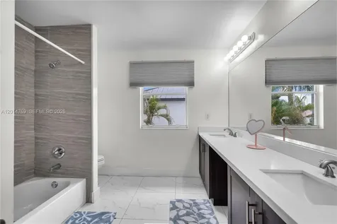 2383 SW 181st Terrace Miramar FL 33029