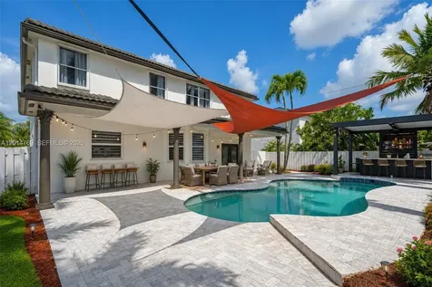 2383 SW 181st Terrace Miramar FL 33029