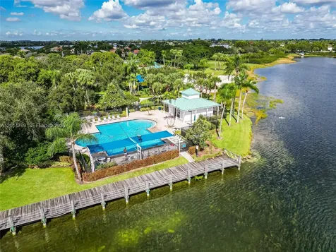 2383 SW 181st Terrace Miramar FL 33029