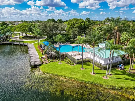 2383 SW 181st Terrace Miramar FL 33029