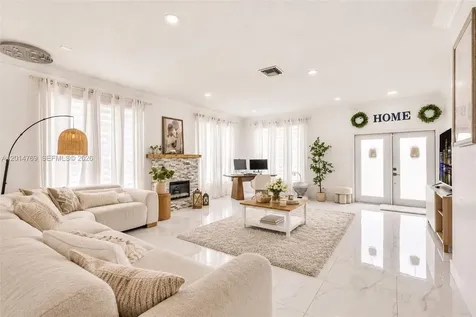 2383 SW 181st Terrace Miramar FL 33029