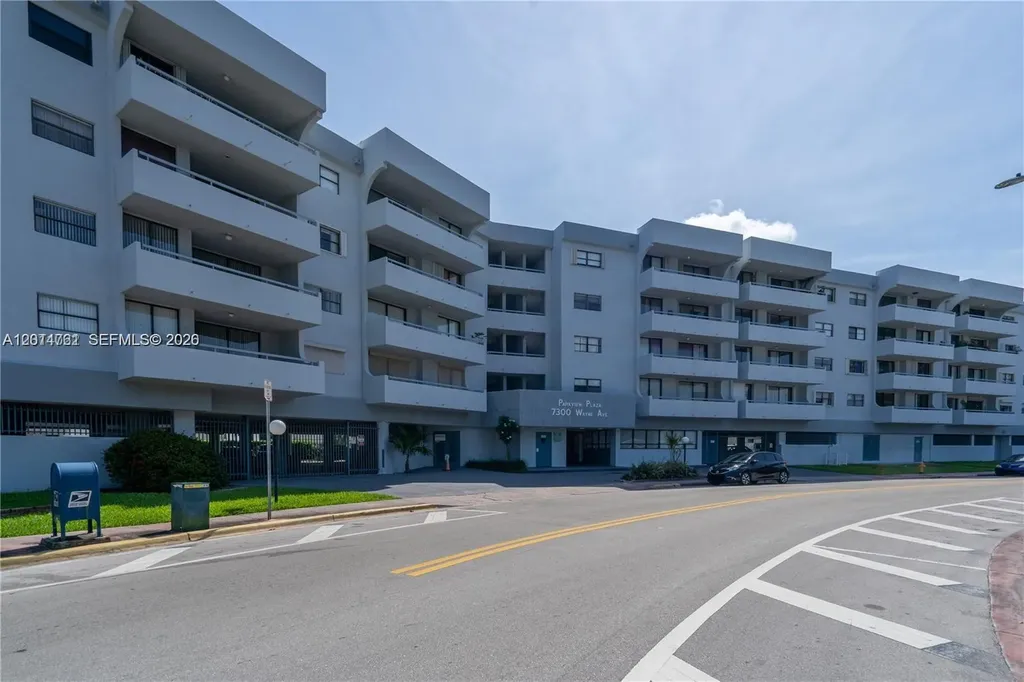 7300 Wayne Avenue Miami Beach FL 33141